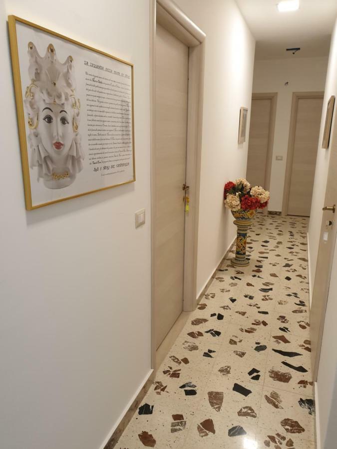 I Mori In Campidoglio Affitta Camere SantʼAgata di Militello Екстериор снимка