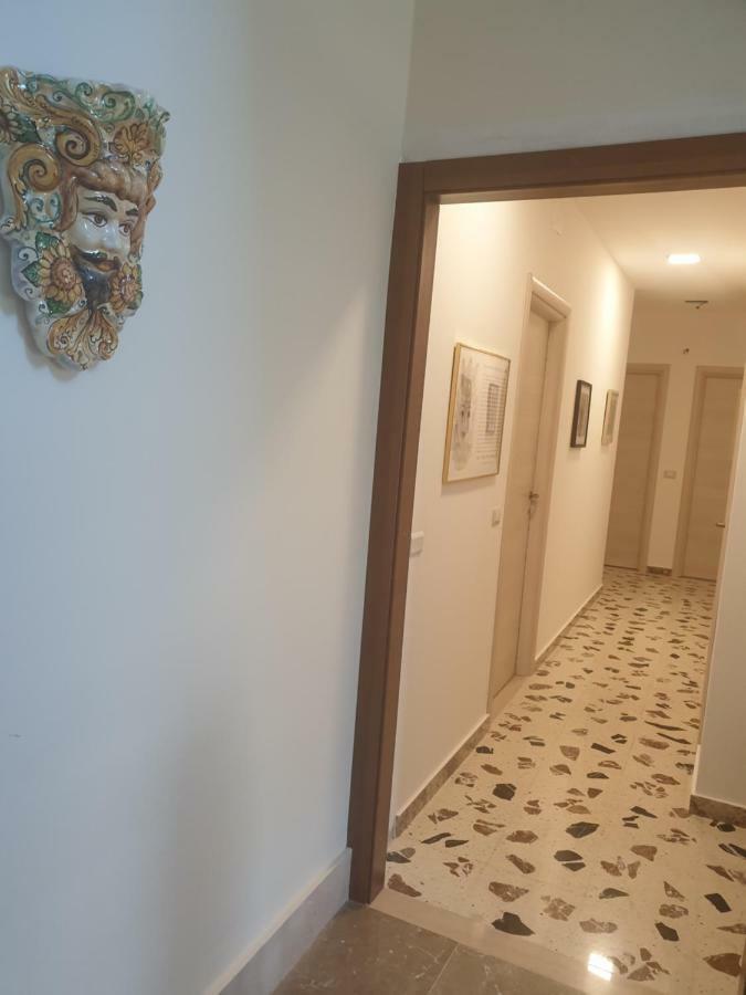 I Mori In Campidoglio Affitta Camere SantʼAgata di Militello Екстериор снимка